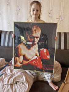 photo custom diamond painting kit final of Bernadette boxing